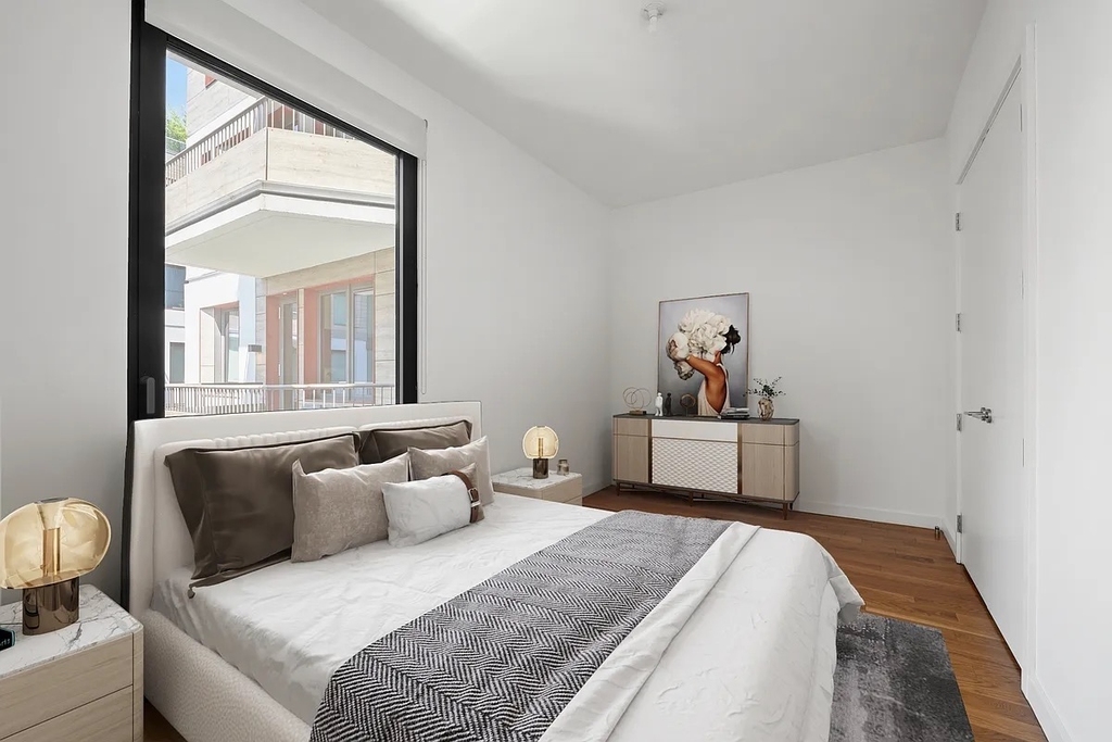 54 Noll Street - Photo 3