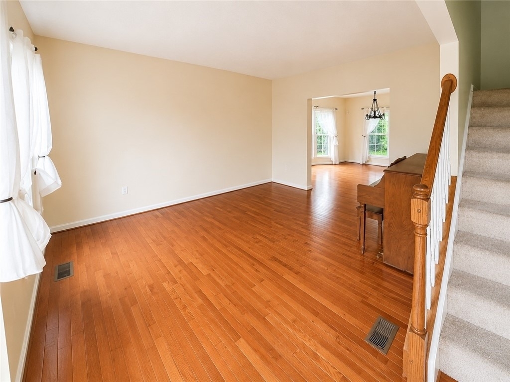 1619 Norman Dr - Photo 7