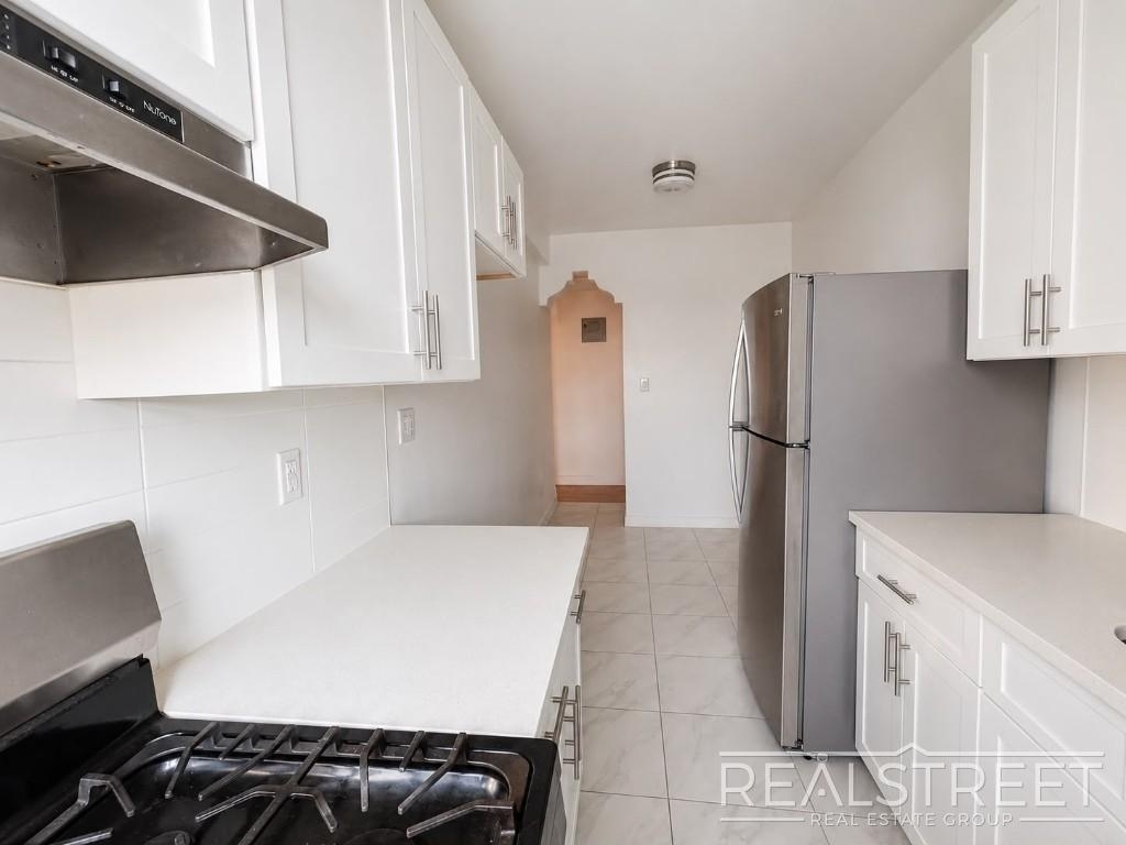 2302 85th Street - Photo 8