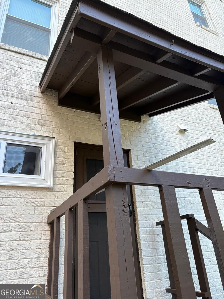 233 Kinsey Court Ne - Photo 0