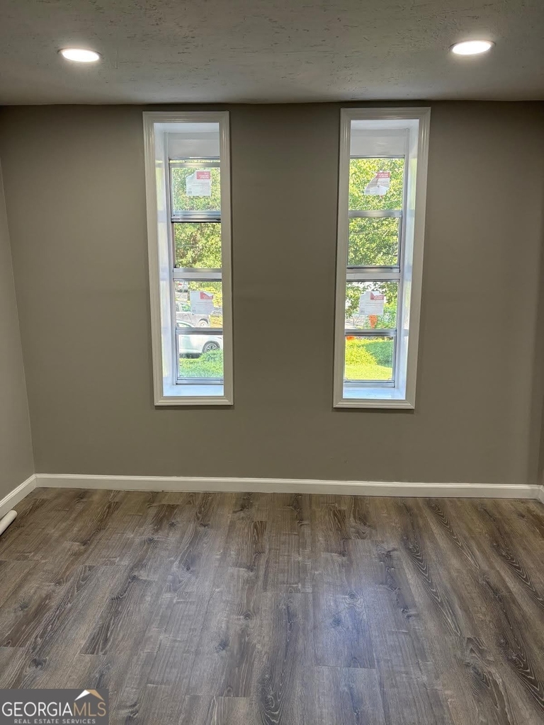 233 Kinsey Court Ne - Photo 13