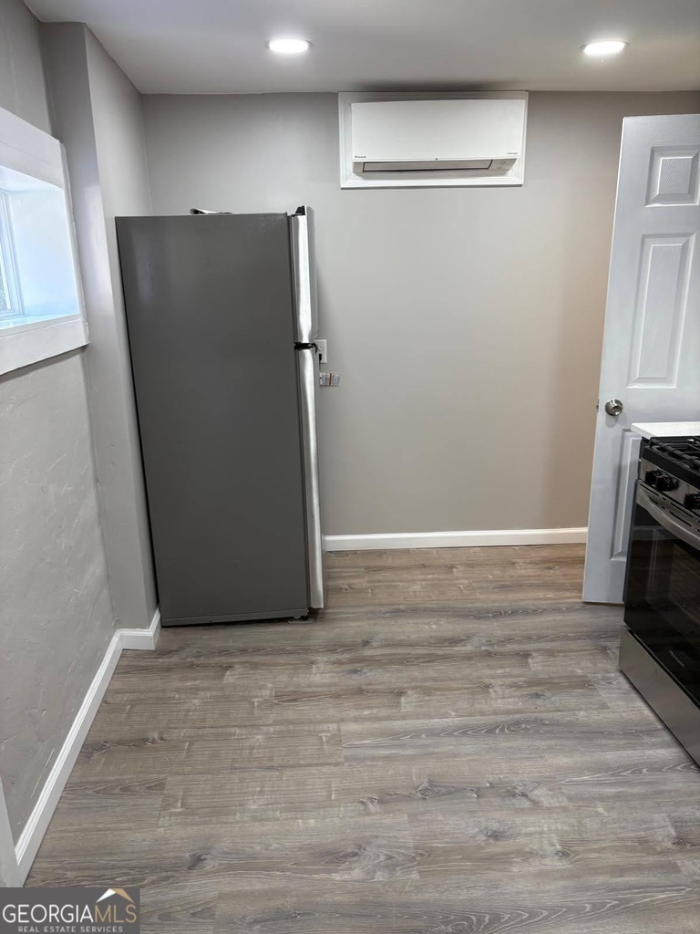 233 Kinsey Court Ne - Photo 9