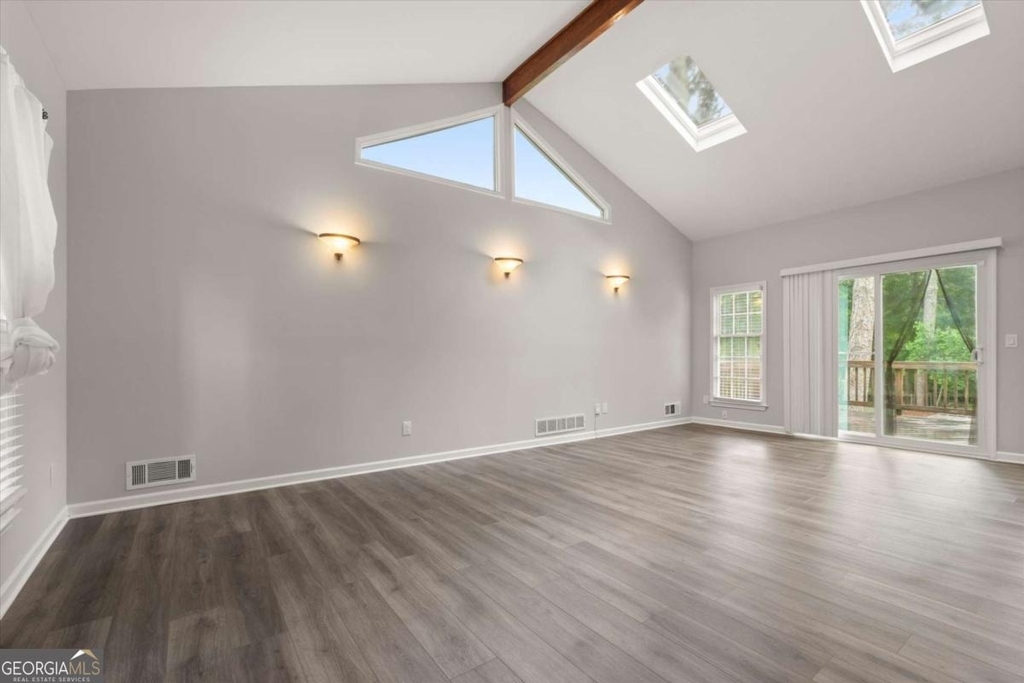 3220 Casteel Road Ne - Photo 16