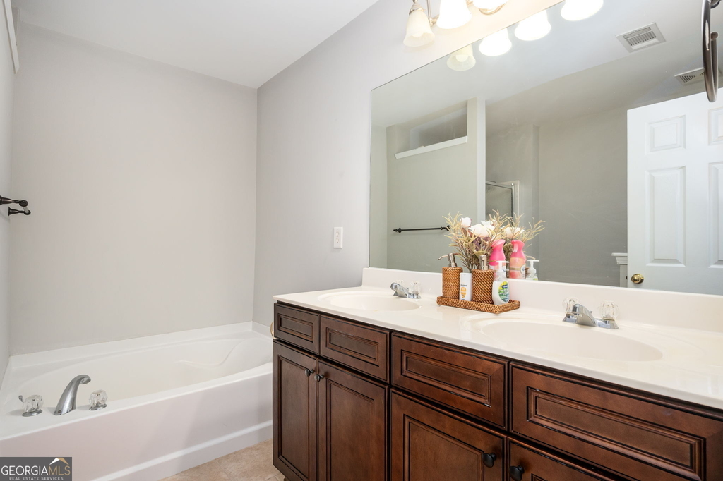 1796 N Umberland Way - Photo 20