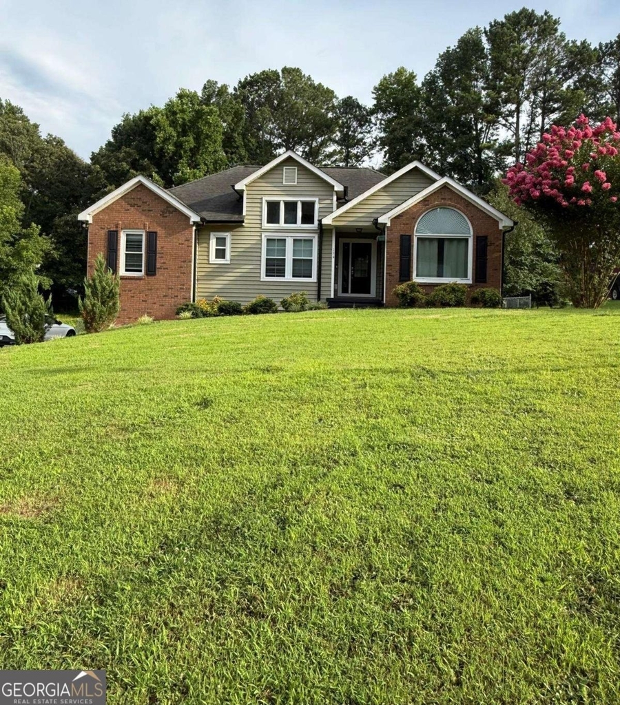 154 Camden Woods Drive - Photo 7