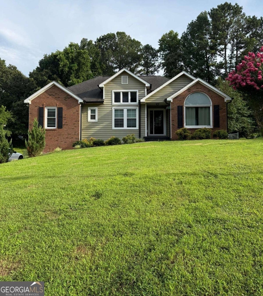 154 Camden Woods Drive - Photo 9
