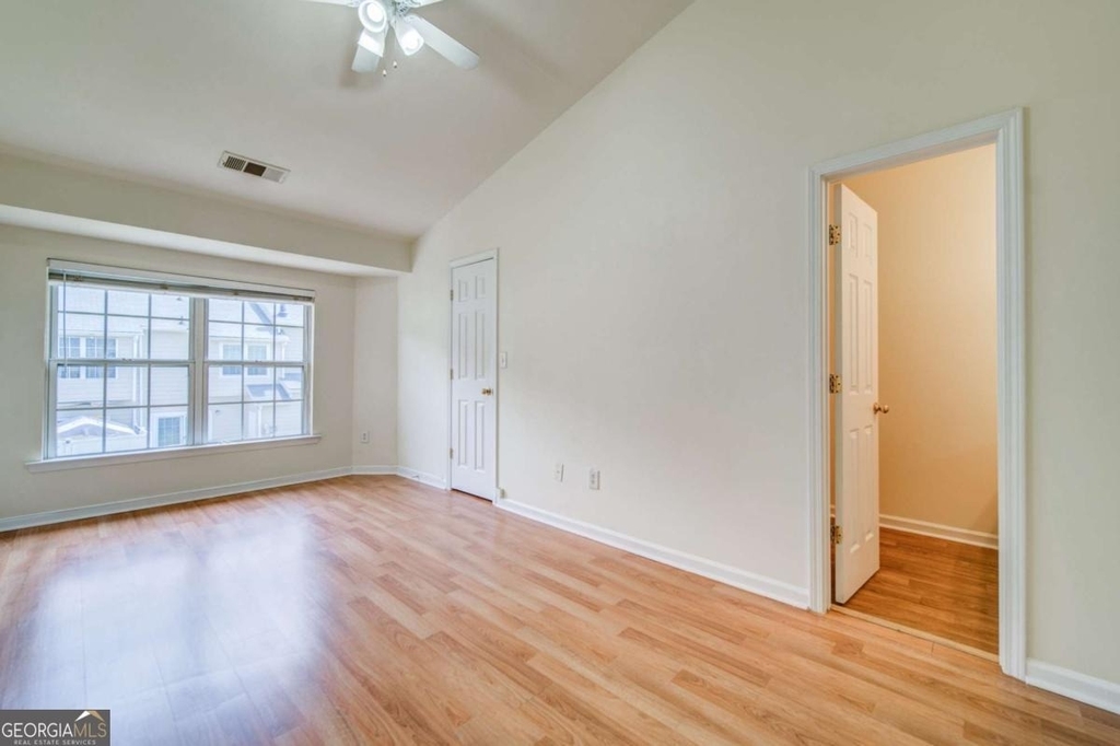 3285 Hidden Cove Circle - Photo 19