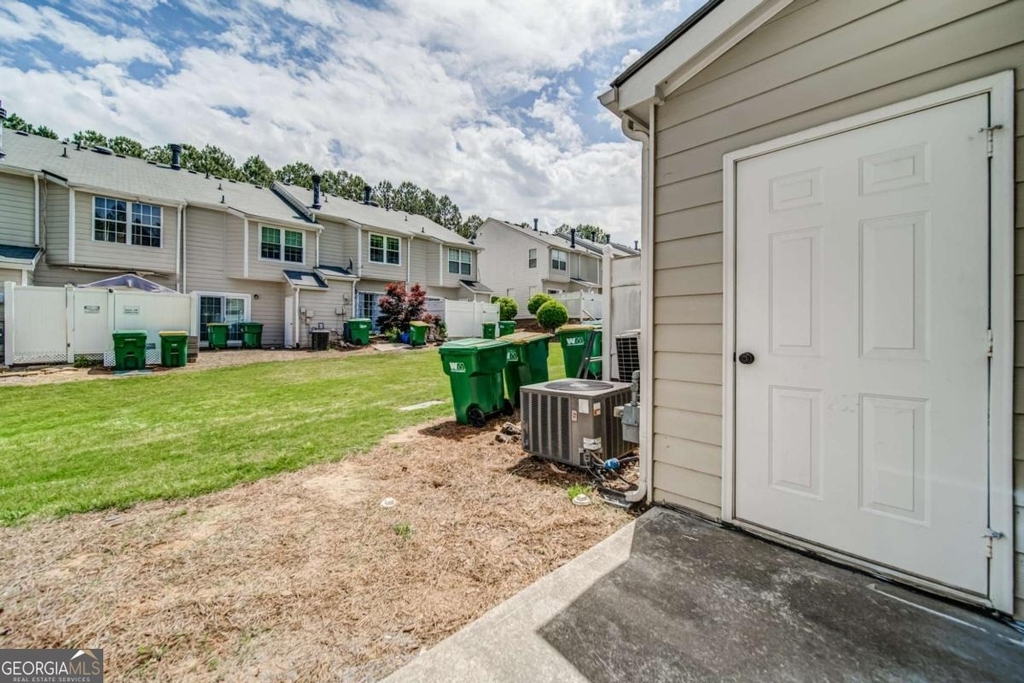 3285 Hidden Cove Circle - Photo 33
