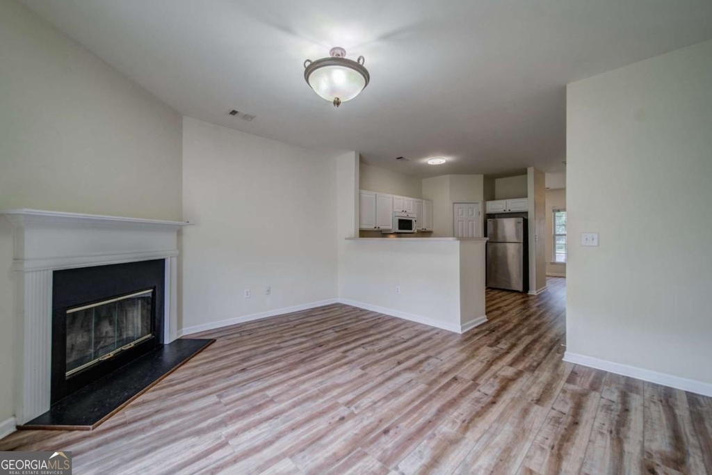 3285 Hidden Cove Circle - Photo 16