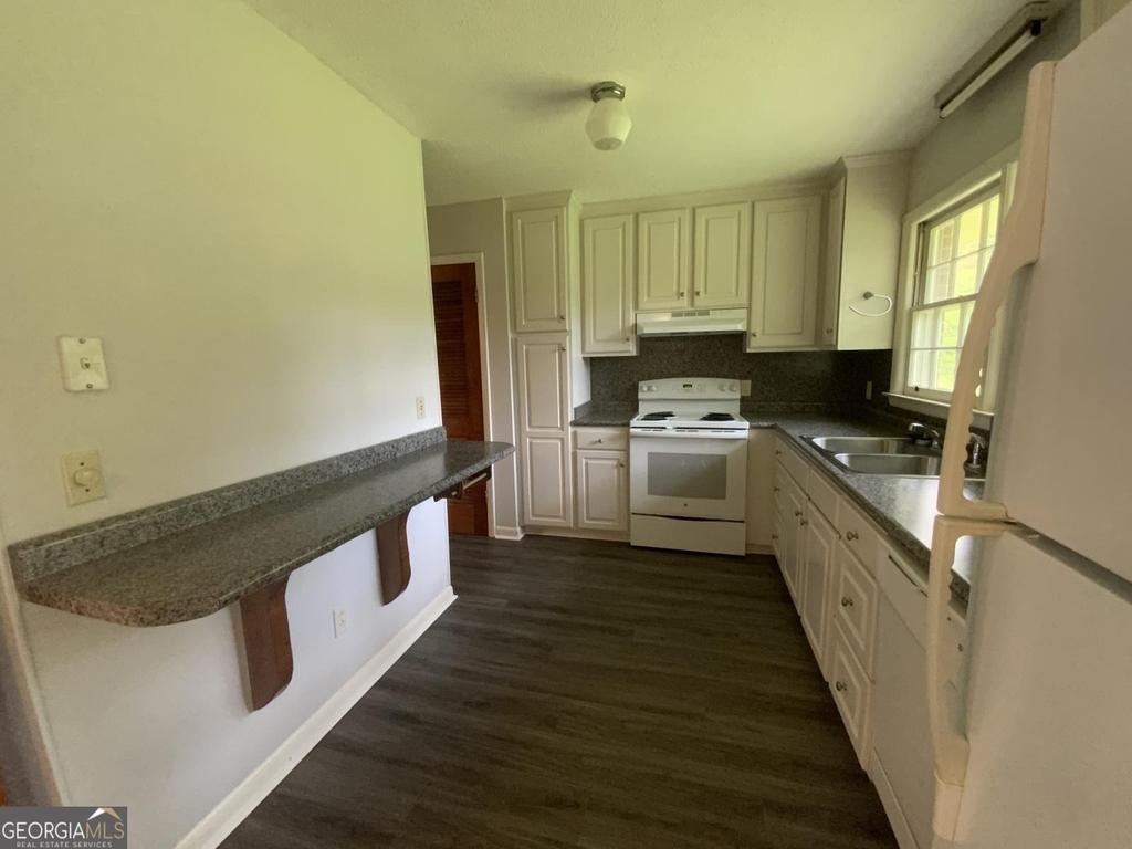 404 Marvin Avenue - Photo 5