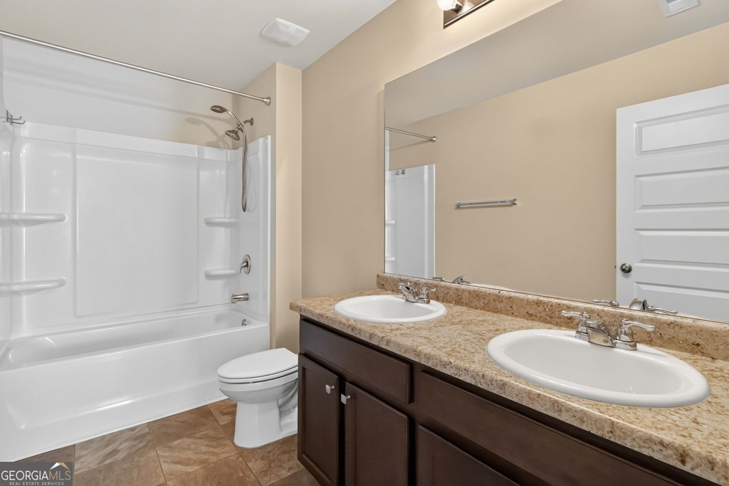 3744 Hampshire Walk Sw - Photo 22