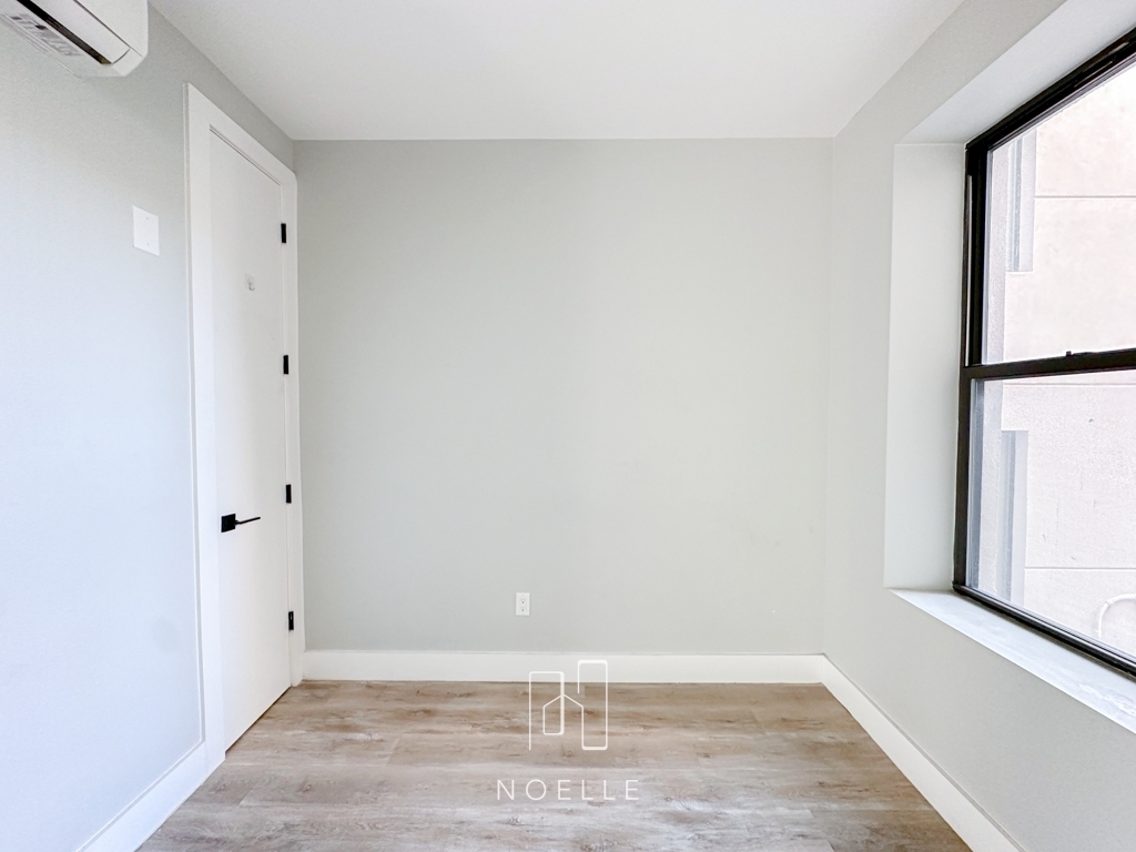 1369 St Johns Place - Photo 5