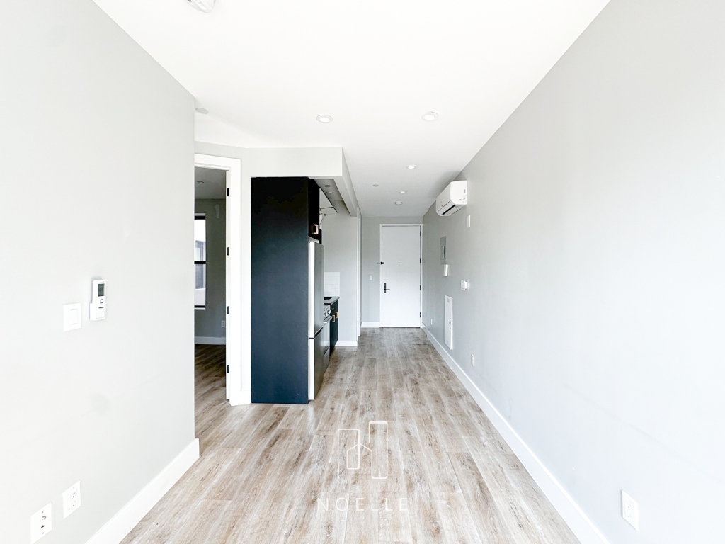 1369 St Johns Place - Photo 8