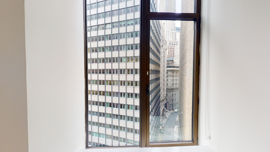10 Hanover Square - Photo 3