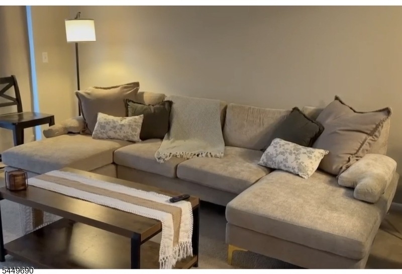 3517 Richmond Ct - Photo 1