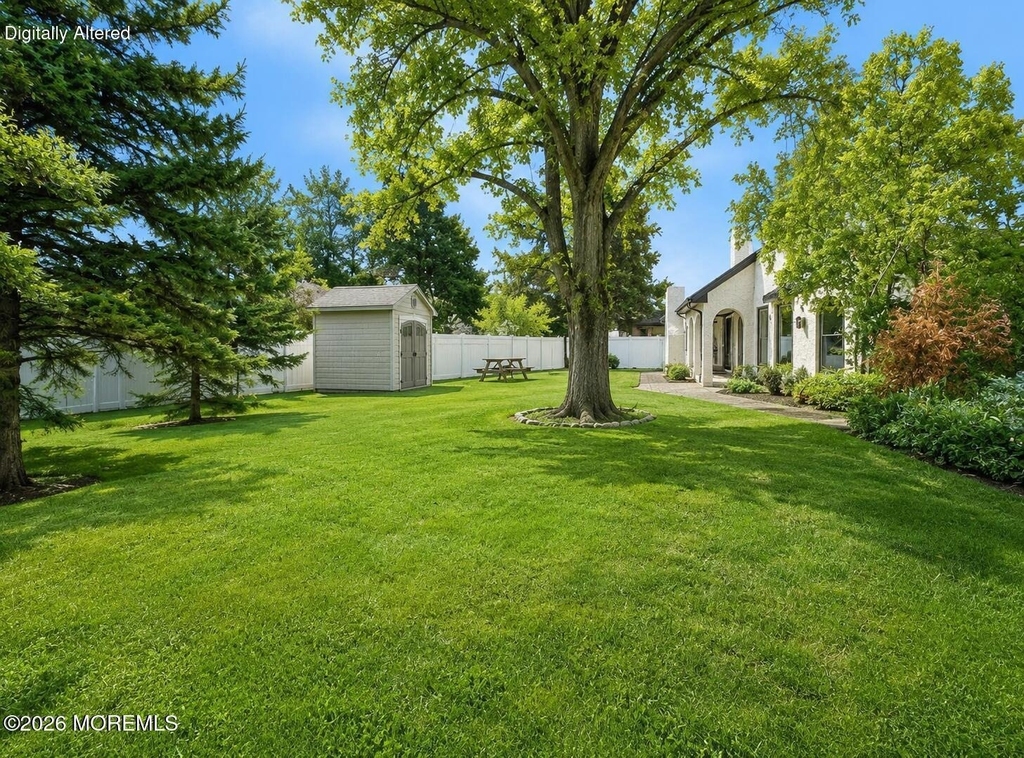 530 Palmer Avenue - Photo 9