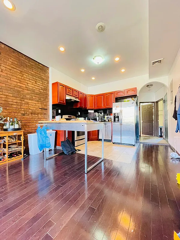 930 Fulton Street - Photo 1
