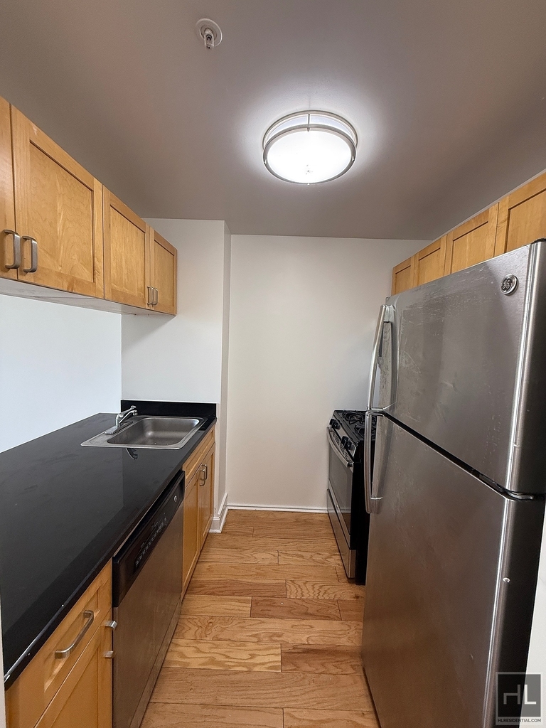 West 96th Street - Photo 1