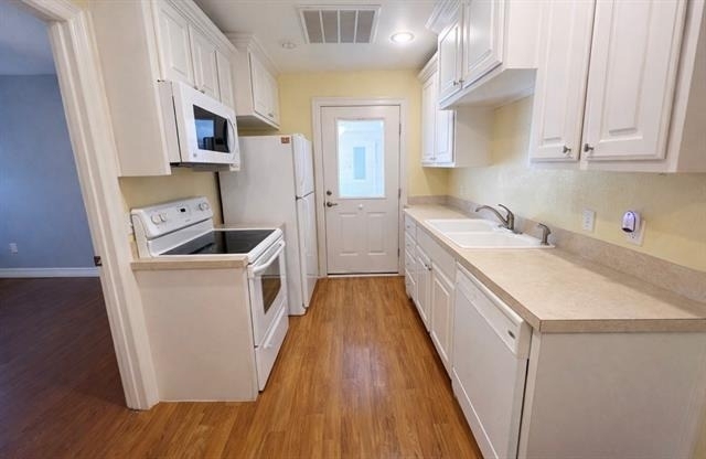 1825 Glenway Drive - Photo 6