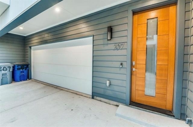 3812 San Jacinto Street - Photo 2