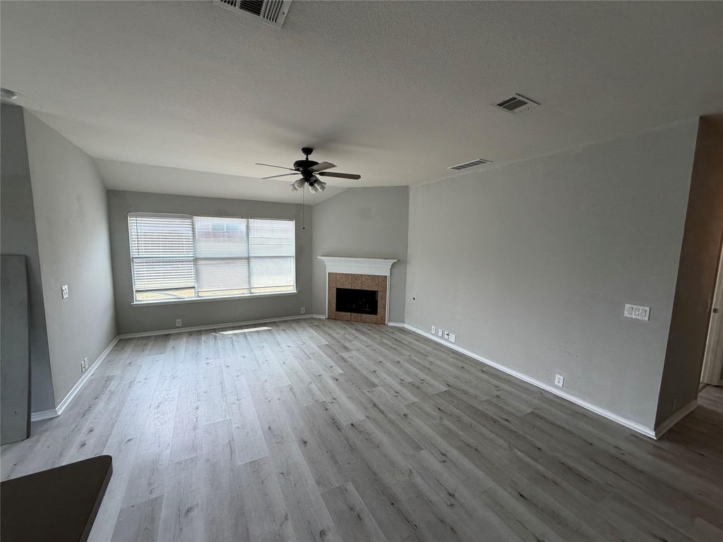 912 Tabasco Trail - Photo 8