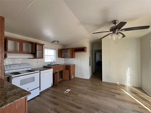 8514 County Road 623 - Photo 4