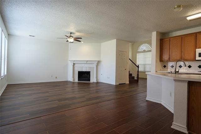 2032 Fox Glen Drive - Photo 10