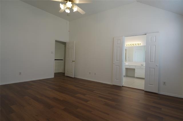2032 Fox Glen Drive - Photo 15