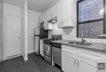 East 81st Street - Photo 1