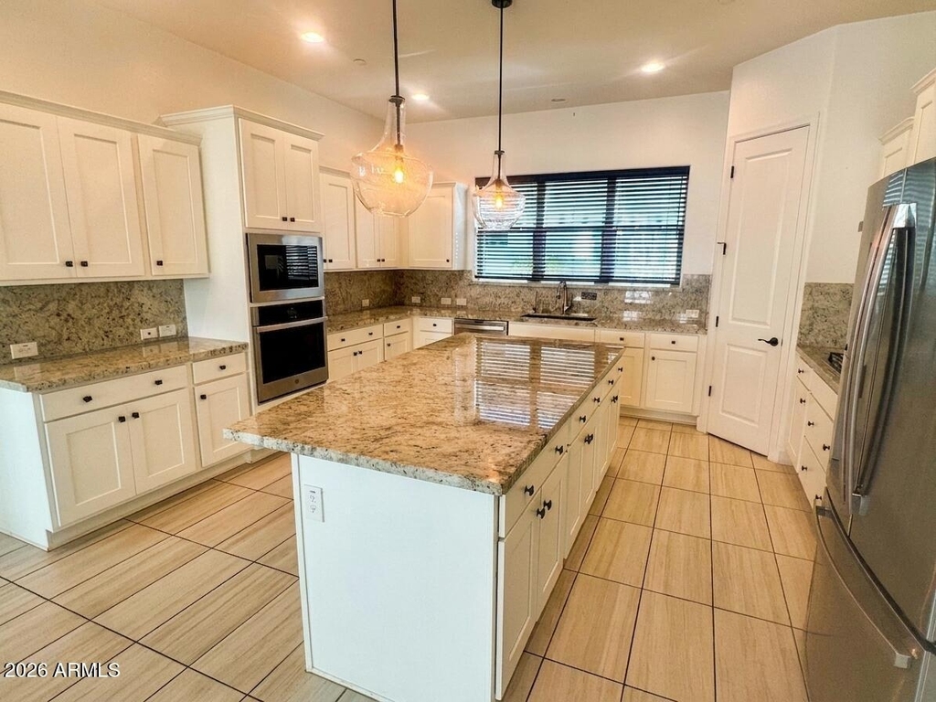 20726 W Colter Street - Photo 8