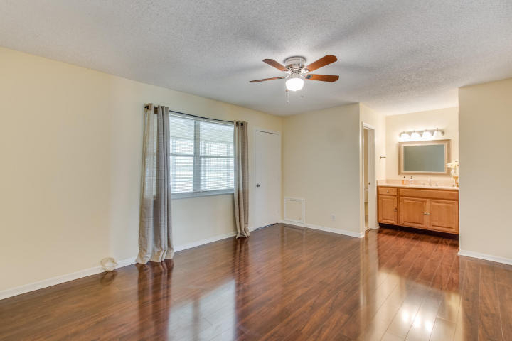 797 North Drive - Photo 9