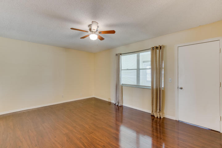 797 North Drive - Photo 8