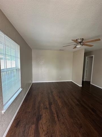 1144 Suburban Street - Photo 1