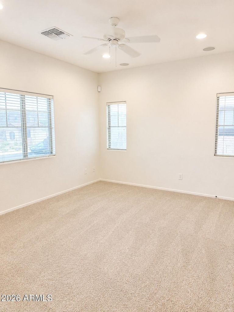 21926 N 103rd Lane - Photo 3