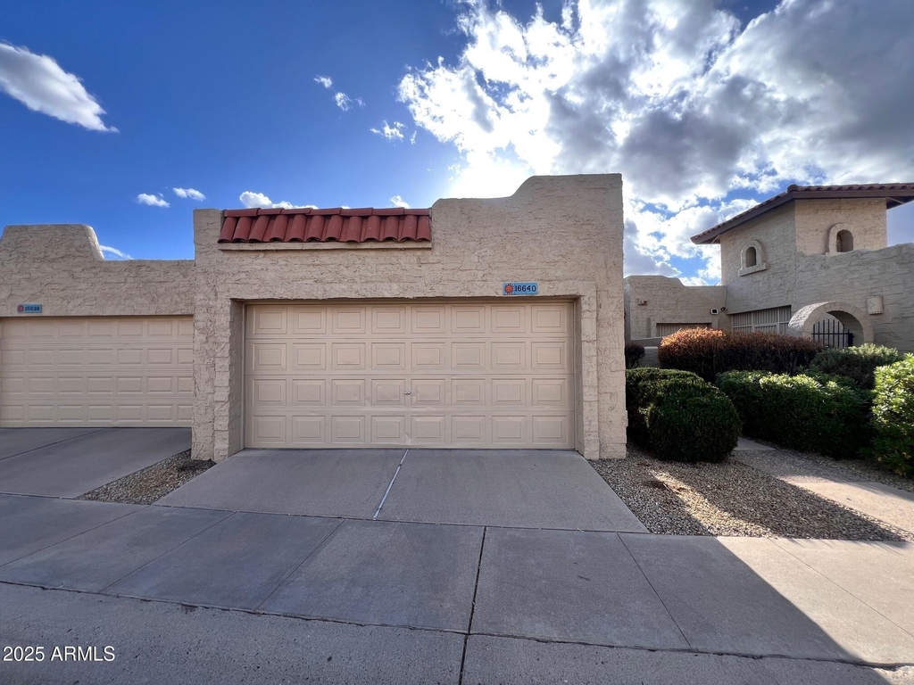16640 N 29th Drive - Photo 0