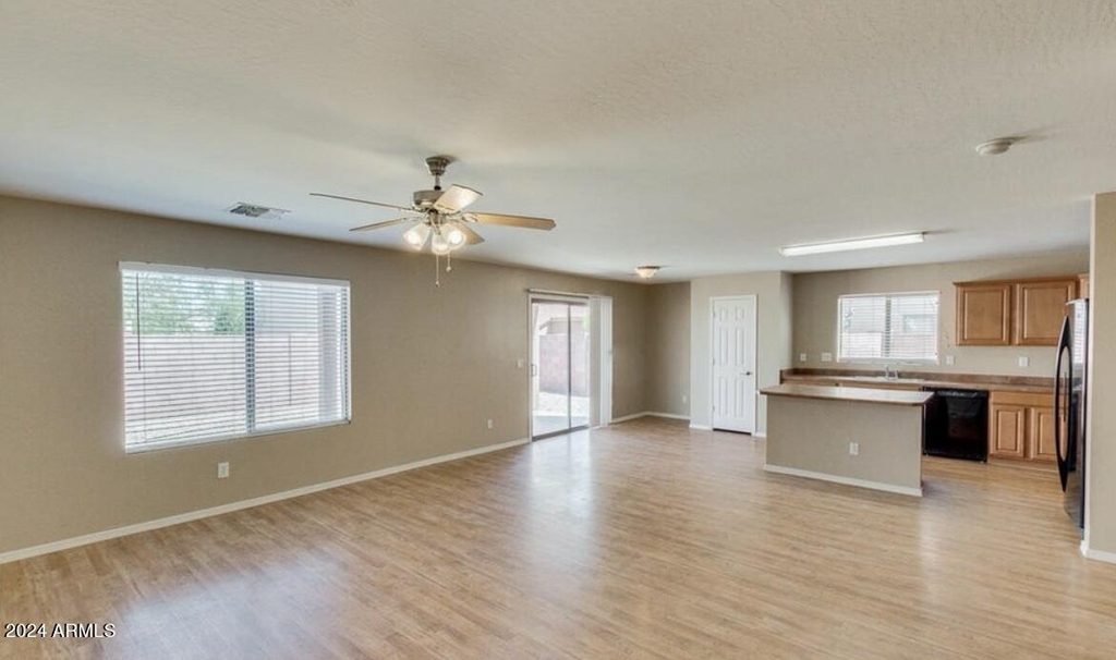 3886 W Dancer Lane - Photo 10