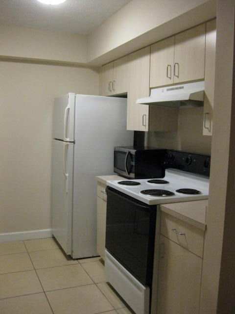 620 Sw 111th Avenue - Photo 3