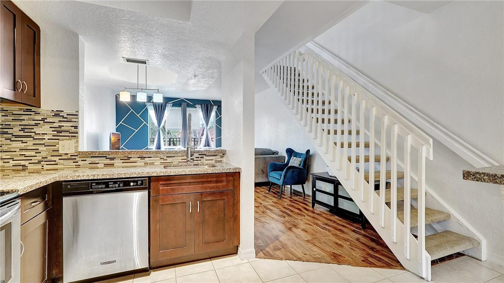 771 Sw 148th Avenue - Photo 9