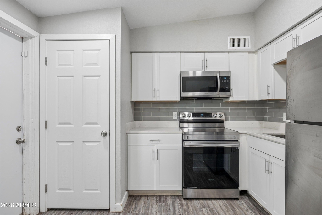 449 N Williams -- - Photo 16