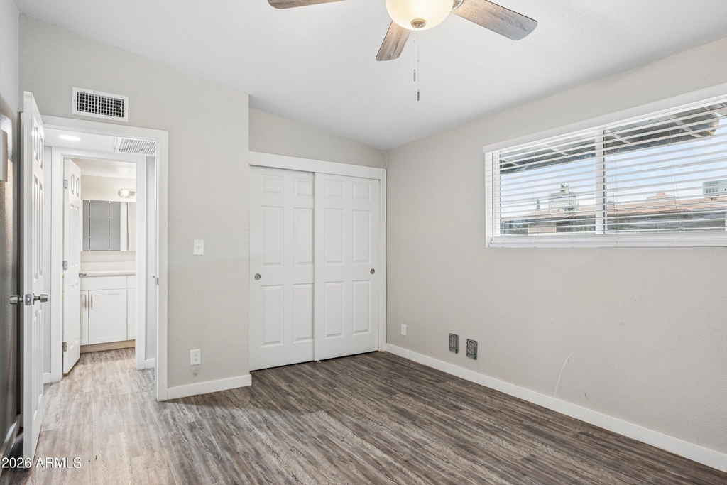 449 N Williams -- - Photo 20