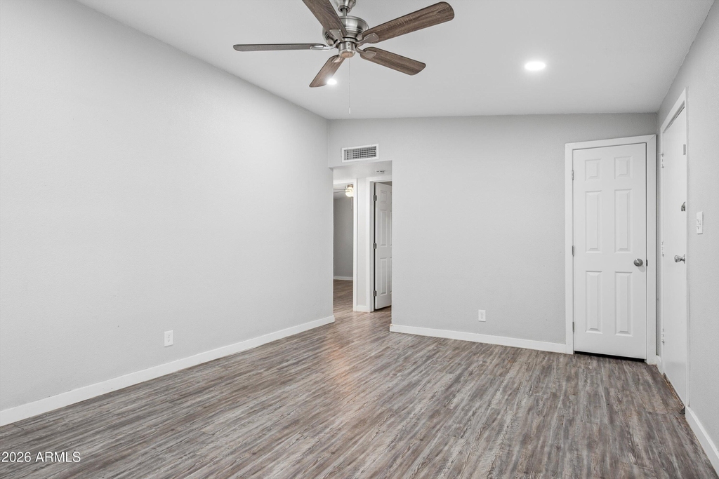 449 N Williams -- - Photo 13