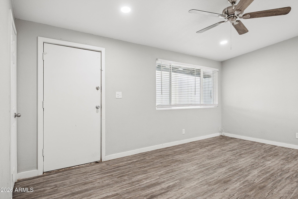 449 N Williams -- - Photo 8