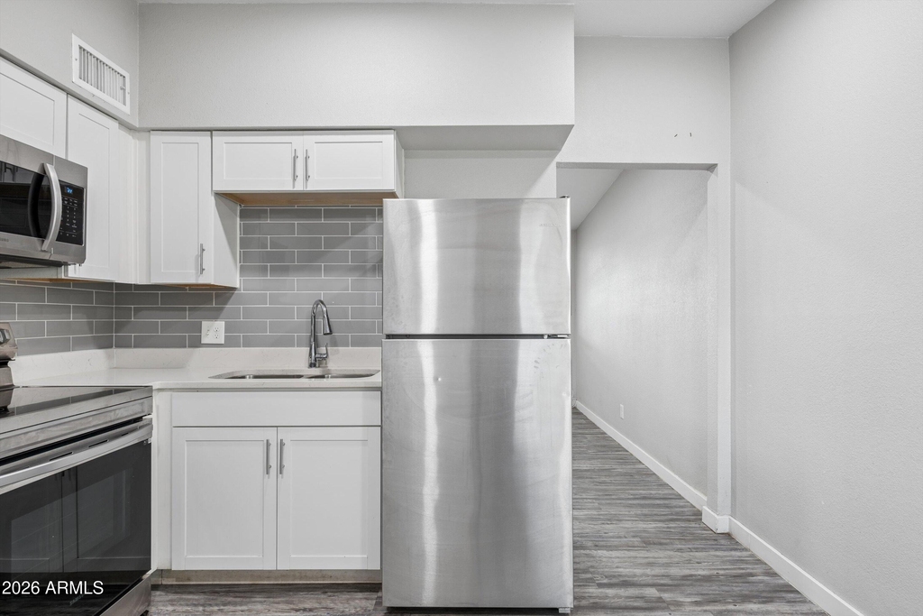 449 N Williams -- - Photo 15