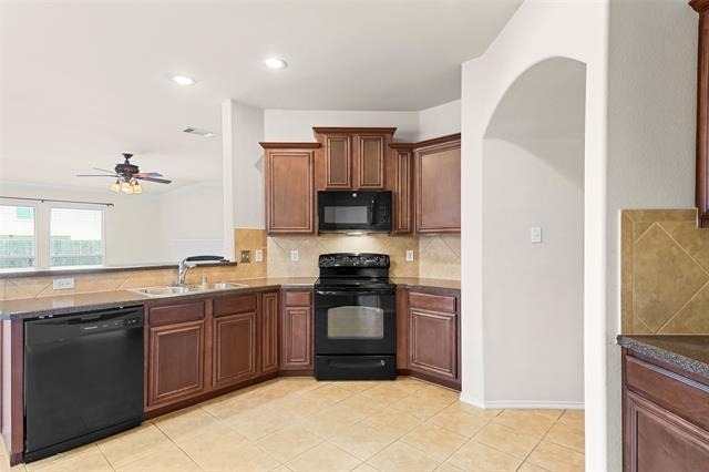 2023 Sterling Gate Drive - Photo 13