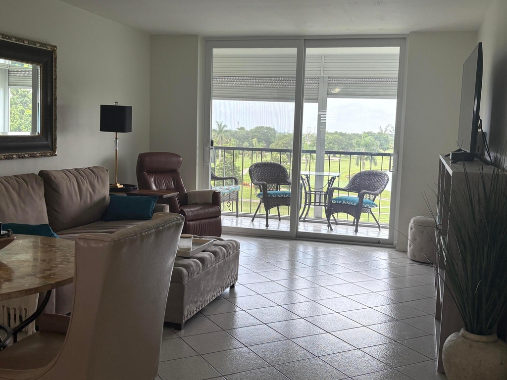 8900 Washington Boulevard - Photo 10