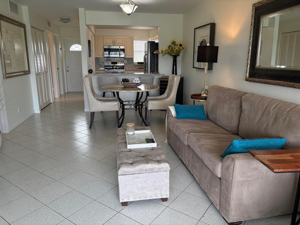 8900 Washington Boulevard - Photo 9