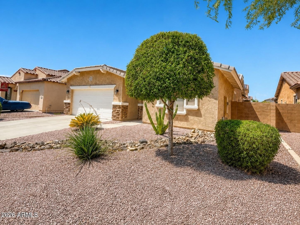 17636 W Maui Lane - Photo 1