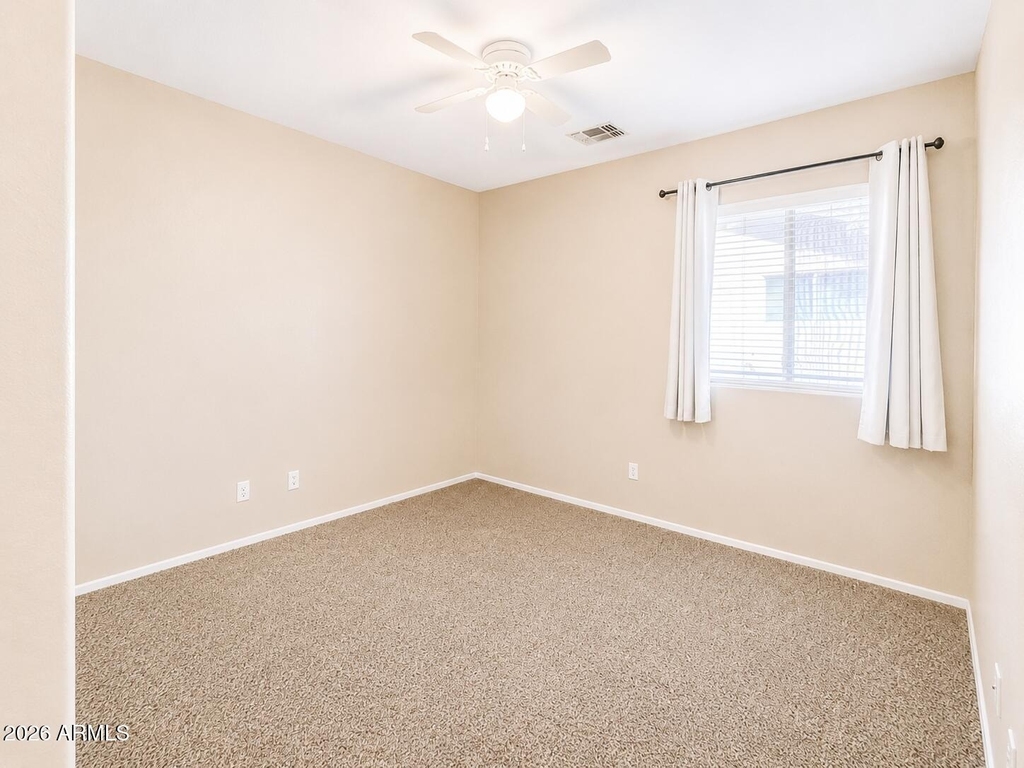 17636 W Maui Lane - Photo 8