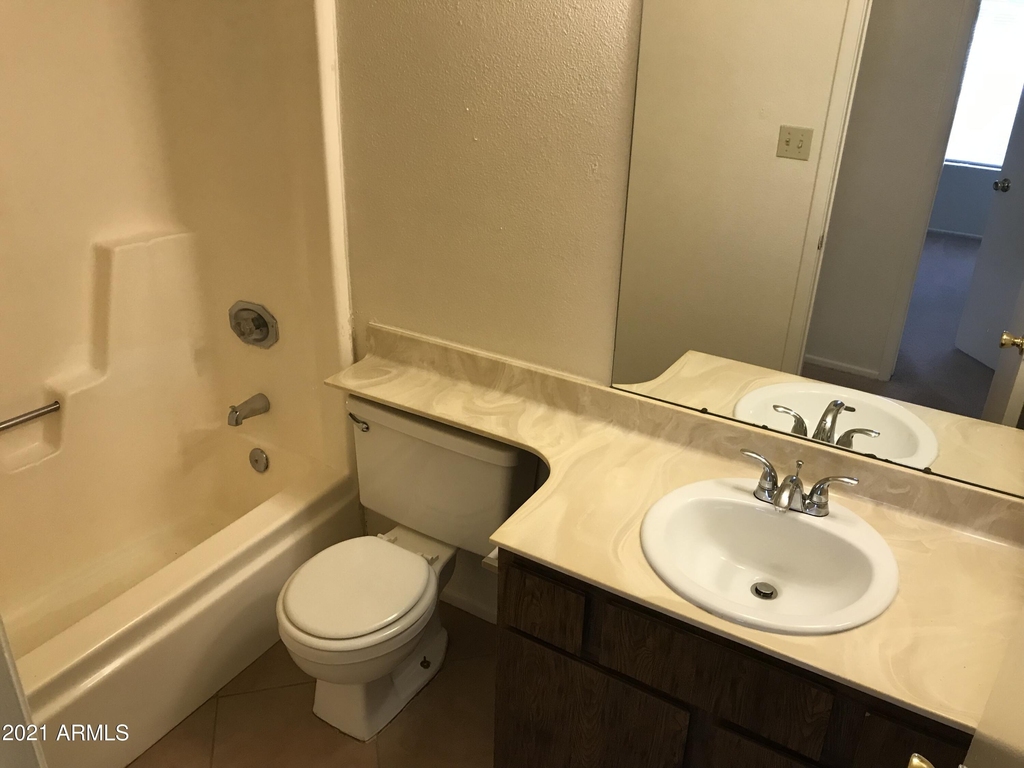 1653 W Plana Avenue - Photo 15