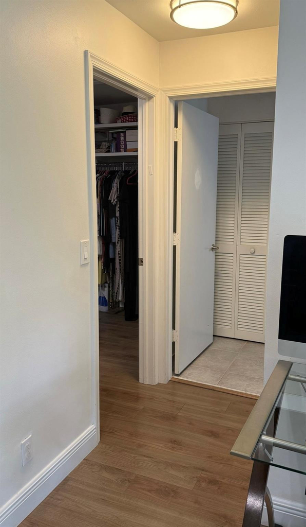 6165 Nw 77th Place - Photo 5